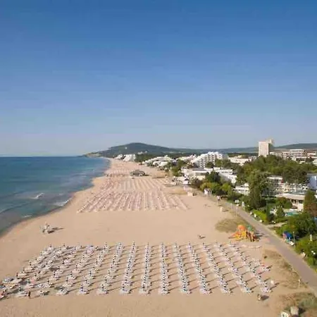 別荘 Maka - Balchik, Albena Village Zone *