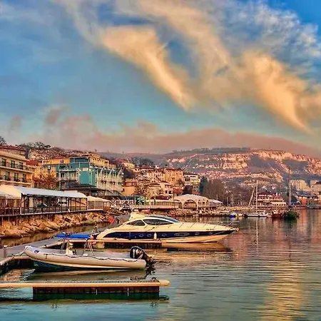 Maka - Balchik, Albena Village Zone * バルチク