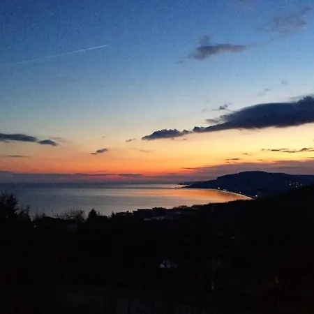 Maka - Balchik, Albena Village Zone * バルチク
