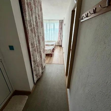 Maka - Balchik, Albena Village Zone * バルチク