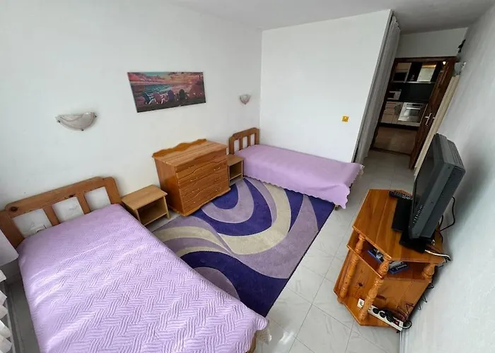 Maka - Balchik, Albena Village Zone * Balchik